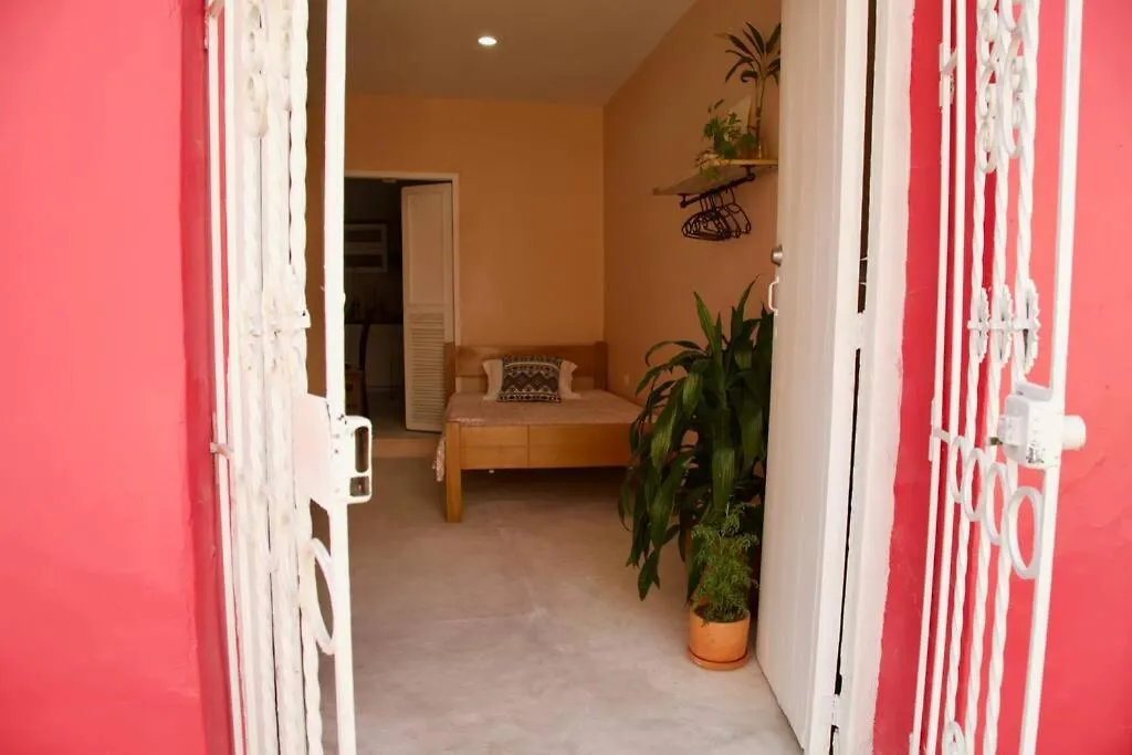 Great Location ! 4 Bedroom Home In The Heart Of Cartagena
