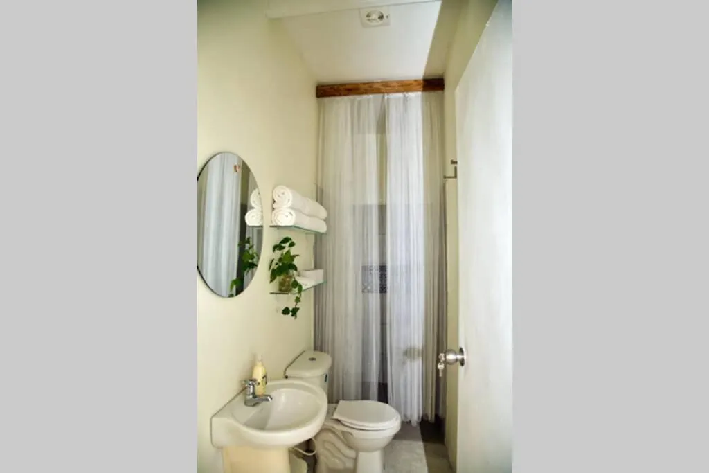 Great Location ! 4 Bedroom Home In The Heart Of Cartagena 0*,